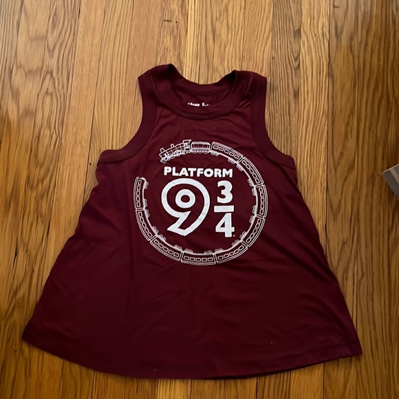 Harry Potter Platform 9 3/4 Muscle Tank Top - Picture 1 of 4